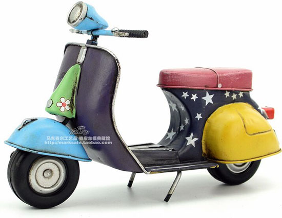 Colorful Painting Handmade Medium Scale 1969 Vespa Scooter