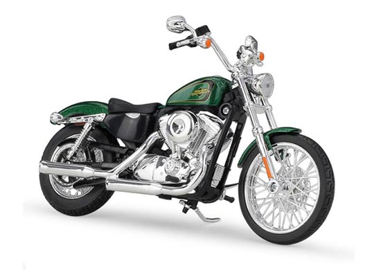Harley davidson seventy-two xl 1200v 2013 1:12 moto scala maisto 