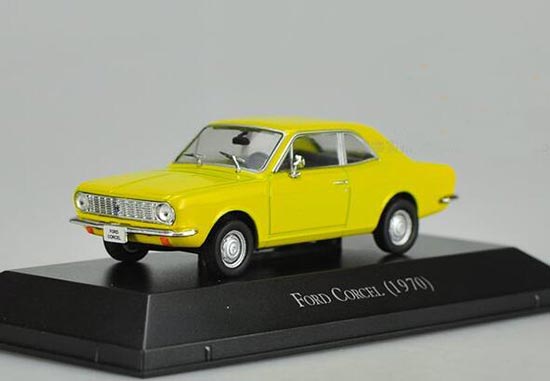 Yellow 1:43 Scale IXO Diecast Ford Corcel 1970 Model