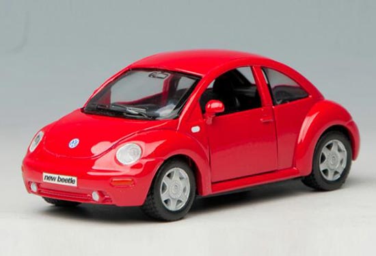 Green / Red 1:36 Scale Maisto Diecast VW New Beetle Toy