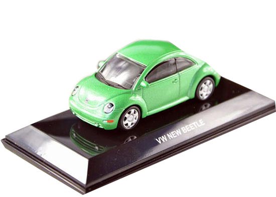 AUTOart Green 1:64 Scale Diecast VW New Beetle Model