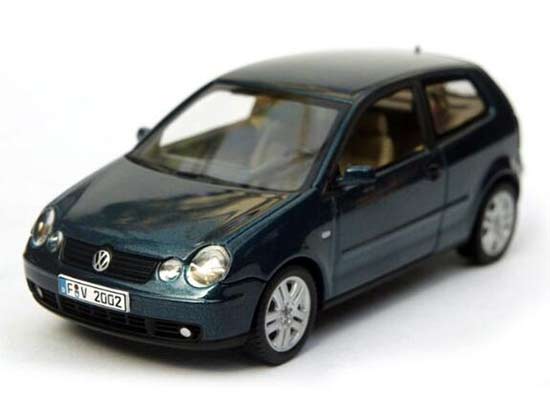 Autoart 1:43 Scale Atrovirens Diecast Volkswagen Polo Model