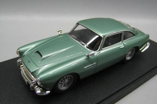 Green 1:43 Scale IXO Diecast Aston Martin DB4 COUPE Model