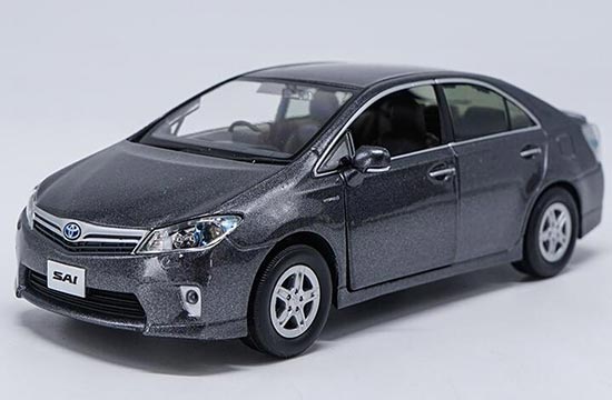 1:30 Scale Gray Diecast Toyota Sai Car Model