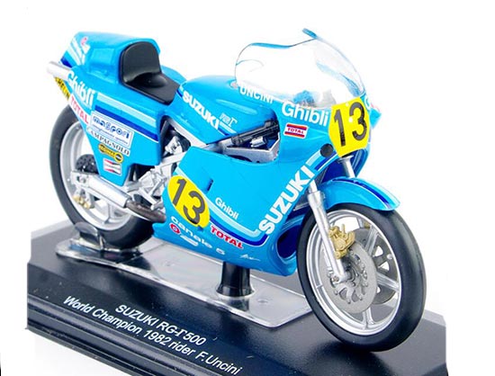 Blue 1:22 Italeri Diecast Suzuki RG-T 500 Motorcycle Model