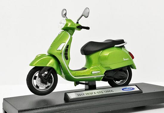 1:18 Scale Welly Diecast 2017 Vespa GTS 125CC Scooter Model