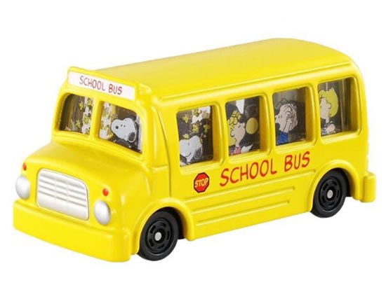 Kids Yellow NO.154 Tomica Diecast Snoopy School Bus Toy