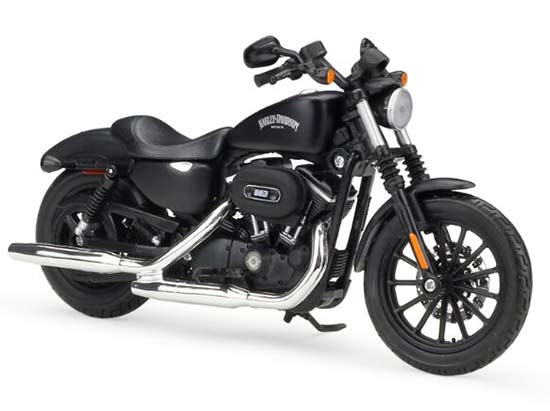 Black 1:12 Scale Diecast MaiSto Harley Davidson IRON 883 Model