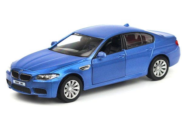 Blue / Black / Red / White 1:36 Scale Kids Diecast BMW M5 Toy