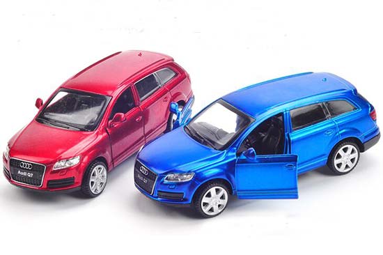 Kids Red / Blue 1:43 Scale Diecast Audi Q7 Toy