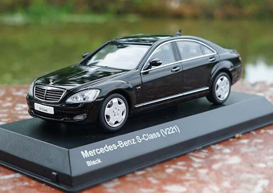 1:43 Scale Kyosho Diecast Mercedes Benz S-Class Model