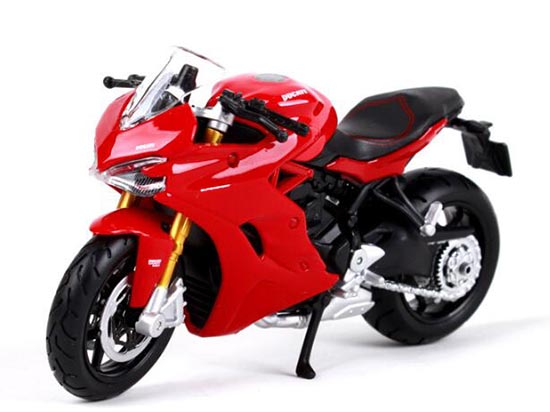 Red 1:18 Scale Maisto Diecast Ducati Supersports Model